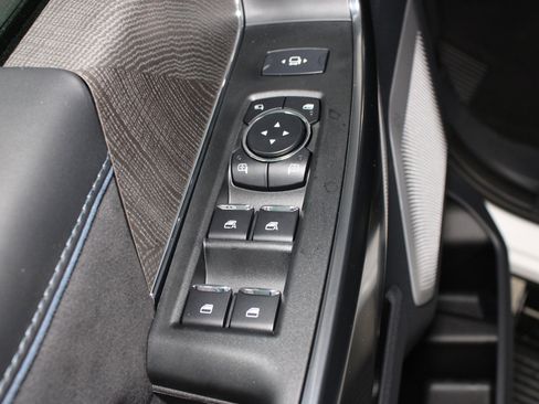 New 2025 Ford F250 Platinum image 5