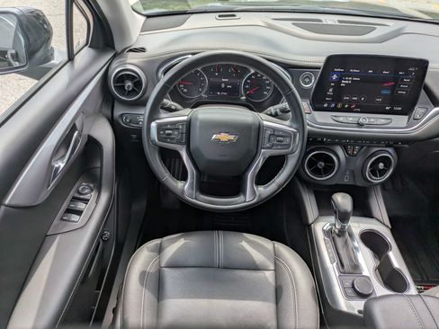 Used 2024 Chevrolet Blazer LT w/ Midnight/Sport Edition FWD image 17