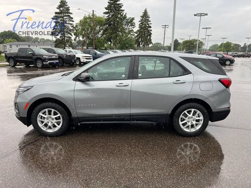 Certified 2023 Chevrolet Equinox LS w/ LPO, Floor Liner Package AWD/4WD image 2