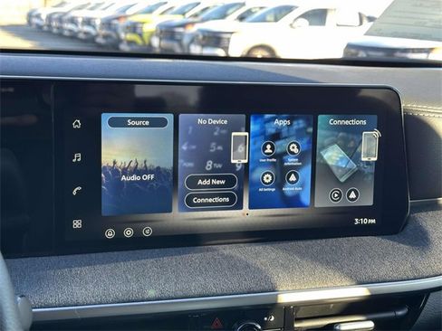 New 2026 Nissan Kicks SV image 19