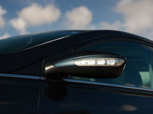 Used 2013 Hyundai Sonata Limited w/ Premium Pkg FWD image 26