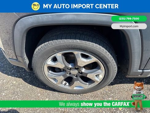 Used 2018 Jeep Compass Limited AWD/4WD image 6