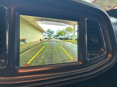 Used 2023 Dodge Challenger SRT Hellcat image 9