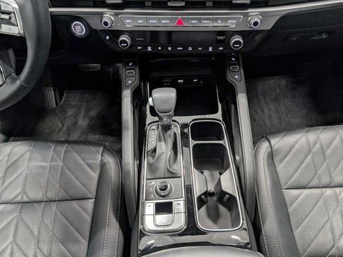 Certified 2025 Kia Telluride EX X-Line AWD/4WD image 19