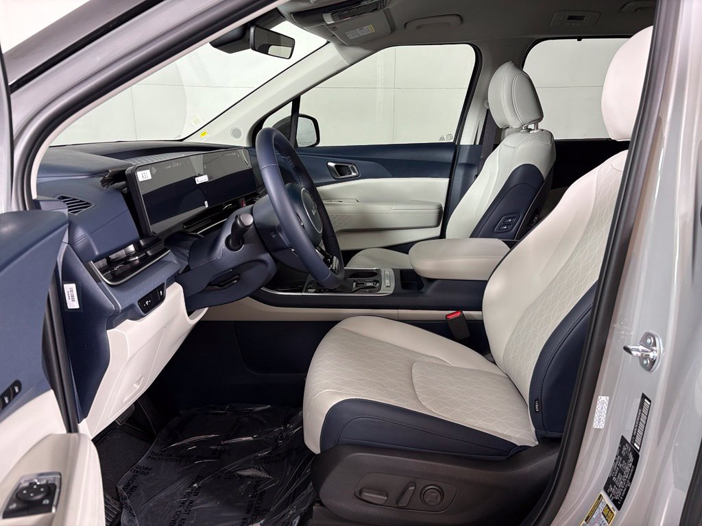 New 2026 Kia Carnival EX FWD image 17