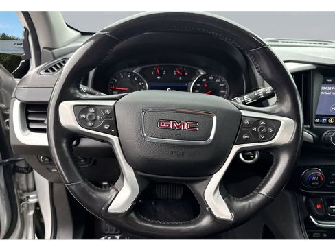Used 2020 GMC Terrain SLT w/ Preferred Package image 12