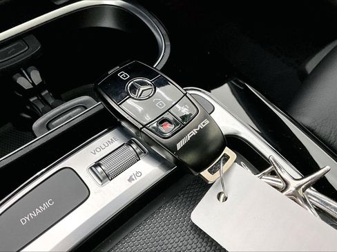 Used 2026 Mercedes-Benz CLA 35 AMG 4MATIC image 12