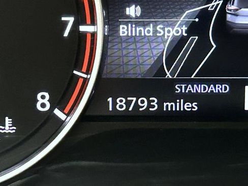 Certified 2023 Nissan Rogue SV FWD image 11