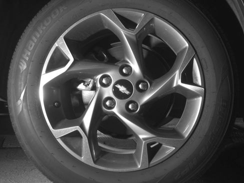 Used 2025 Chevrolet Trax LT FWD image 15