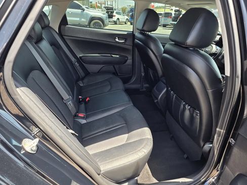 Used 2020 Kia Optima SE FWD image 15