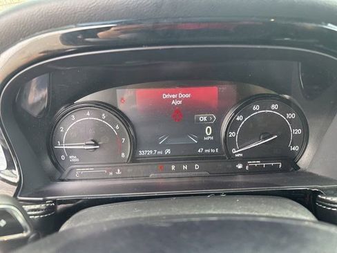 Used 2021 Lincoln Corsair AWD w/ Equipment Group 101A image 14