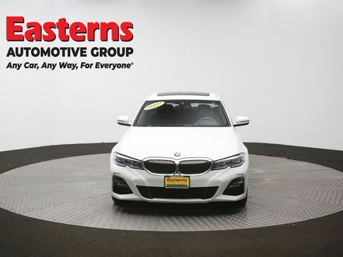 Used 2022 BMW 330i xDrive Sedan w/ M Sport Package image 54