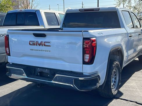 Used 2024 GMC Sierra 1500 Pro AWD/4WD image 3