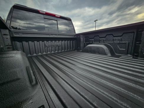 New 2026 GMC Sierra 1500 SLT w/ SLT Premium Plus Package AWD/4WD image 6