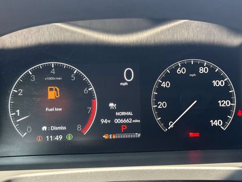 Certified 2025 Honda Pilot EX-L image 9