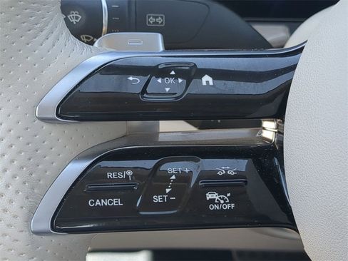 Used 2023 Mercedes-Benz E 450 Cabriolet image 24