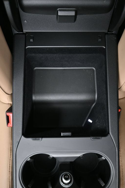 Certified 2025 Porsche Cayenne Coupe AWD/4WD image 21