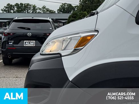 Used 2023 RAM ProMaster 2500 FWD image 10