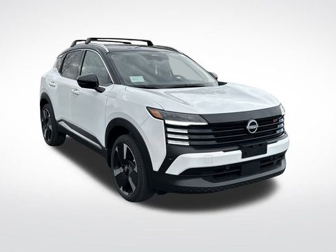 New 2026 Nissan Kicks SR w/ Illumination Package image 7