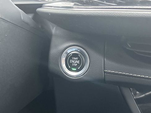 Certified 2023 Buick Envision Essence w/ Sport Touring Package image 16