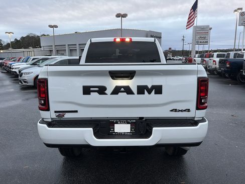 Used 2025 RAM 2500 Big Horn image 7