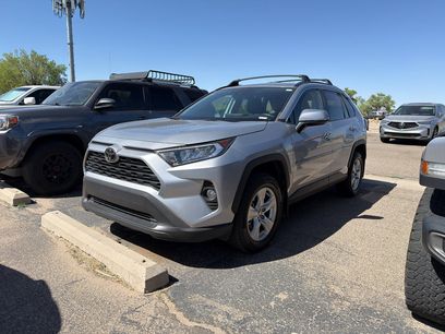 Used 2021 Toyota RAV4 XLE w/ Carpet Mat Package (TMS)