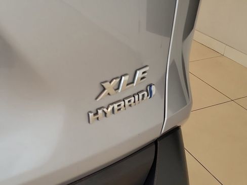 Certified 2024 Toyota RAV4 XLE w/ Convenience Package image 9