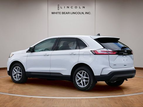 Used 2024 Ford Edge SEL w/ Convenience Package AWD/4WD image 7