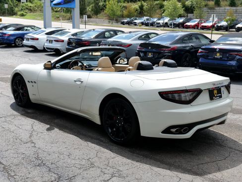 Used 2015 Maserati GranTurismo Convertible image 65