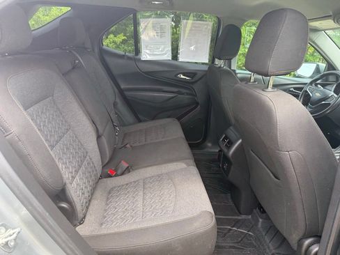 Used 2023 Chevrolet Equinox LT FWD image 16