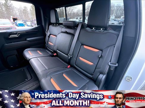 Used 2022 GMC Sierra 1500 AT4 w/ AT4 Premium Package image 21