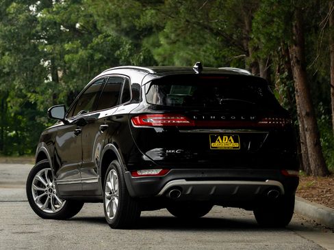 Used 2019 Lincoln MKC Select w/ Select Plus Package image 3