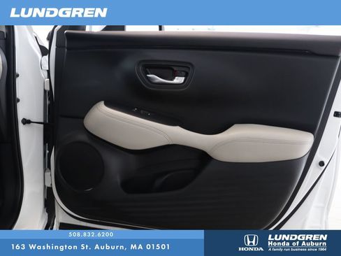Used 2024 Honda HR-V LX image 15