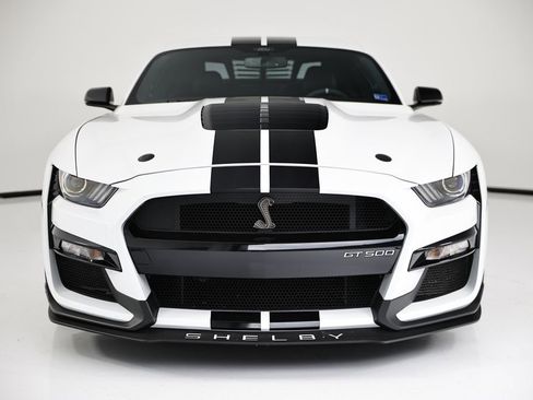 Used 2021 Ford Mustang Shelby GT500 w/ Technology Package RWD image 10