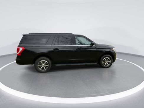 Used 2021 Ford Expedition Max XLT image 22