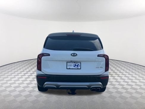 Used 2020 Kia Telluride EX w/ EX Premium Package FWD image 6