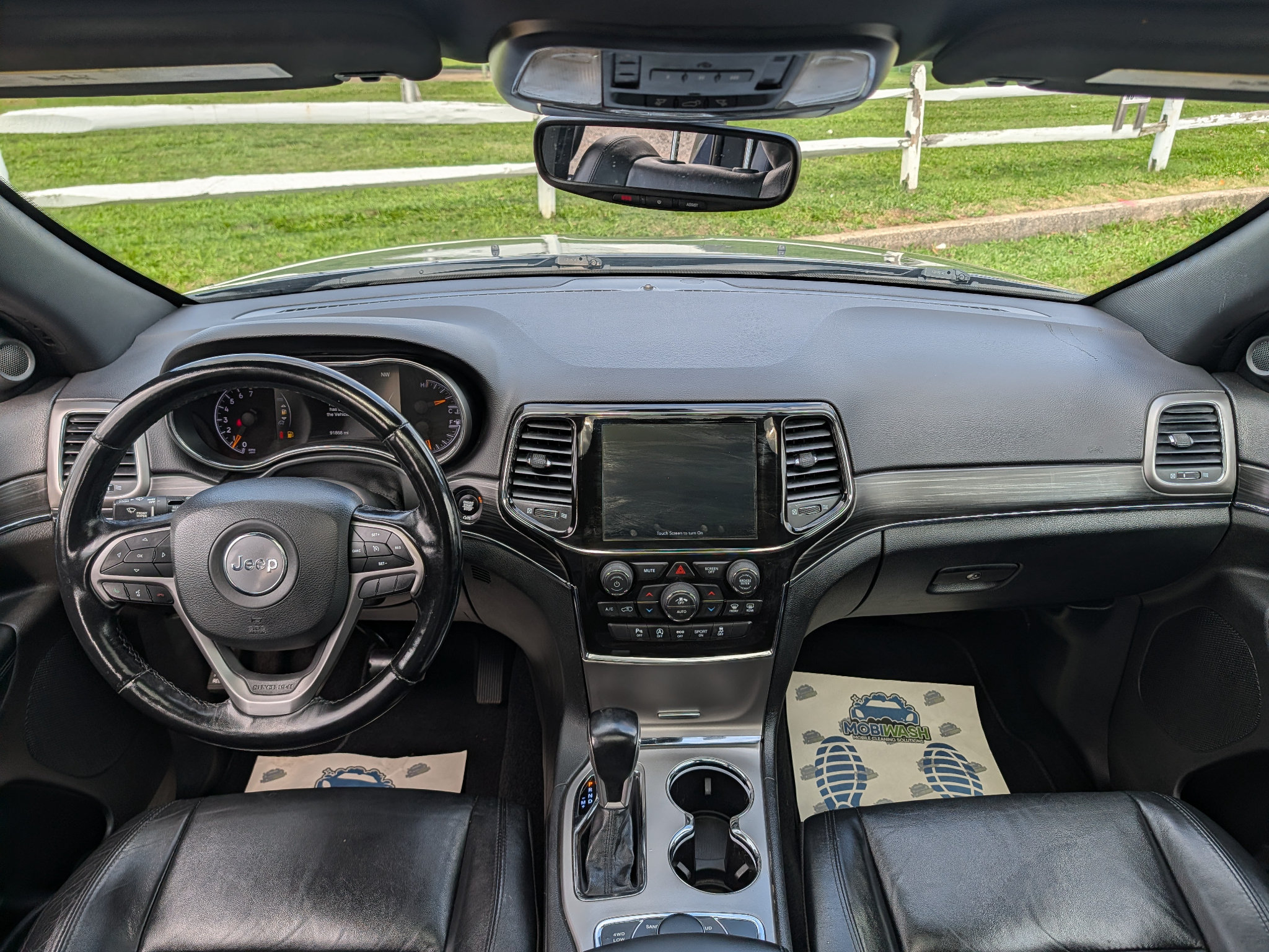 Used 2021 Jeep Grand Cherokee Limited AWD/4WD image 32