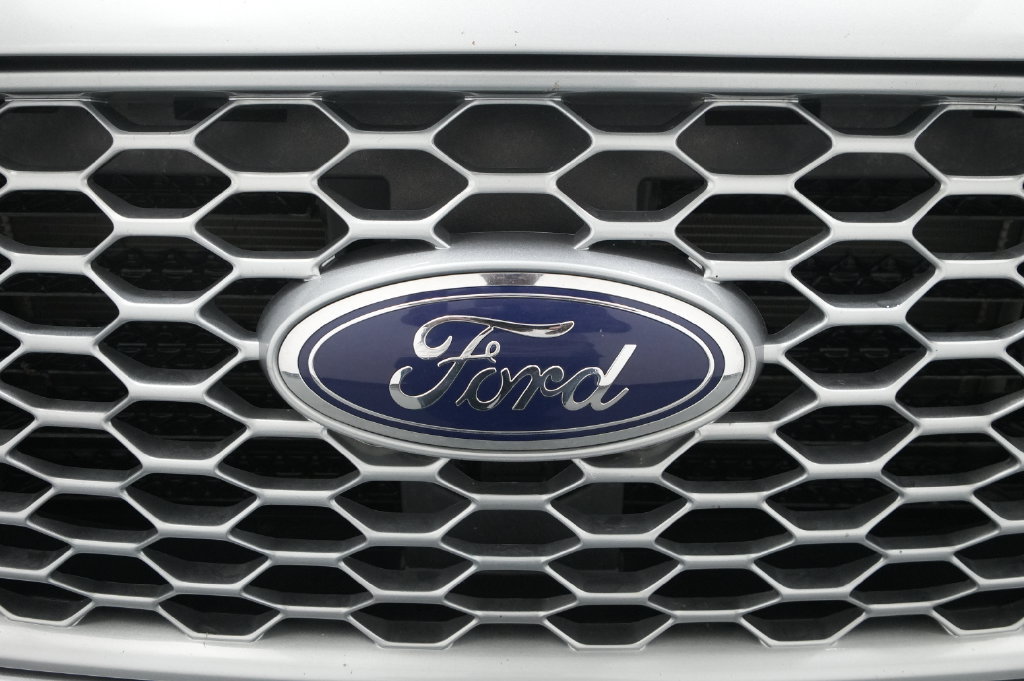 Used 2023 Ford Edge SEL AWD/4WD image 12