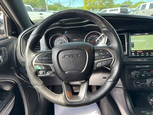 Used 2019 Dodge Charger Scat Pack w/ Plus Group RWD image 33