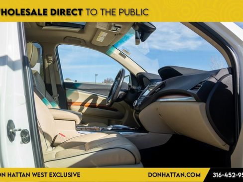 Used 2017 Acura MDX SH-AWD image 26