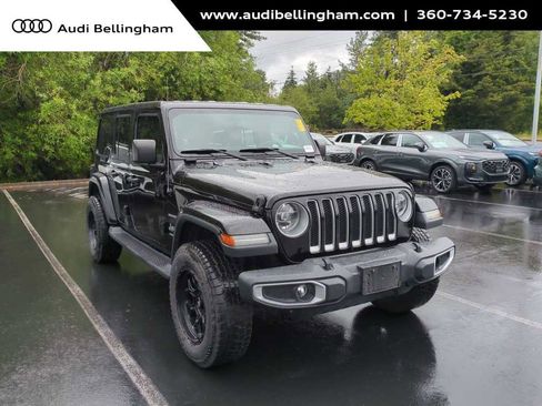 Used 2018 Jeep Wrangler Unlimited Sahara AWD/4WD image 1