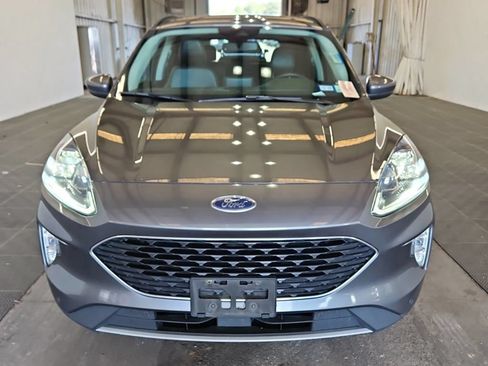 Used 2022 Ford Escape Titanium AWD/4WD image 15