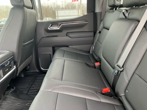 New 2026 GMC Sierra 1500 SLT w/ SLT Premium Package image 46
