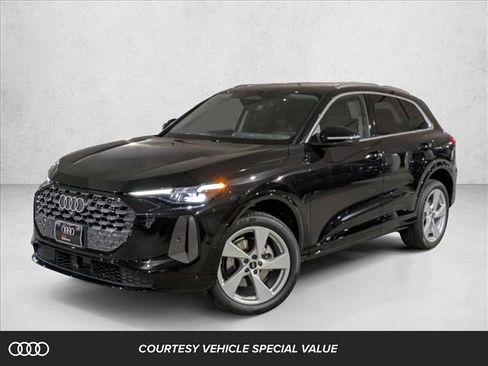 New 2025 Audi Q5 Premium Plus w/ Premium Plus AWD/4WD image 1