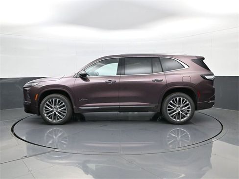New 2026 Buick Enclave Avenir w/ Super Cruise Package image 8