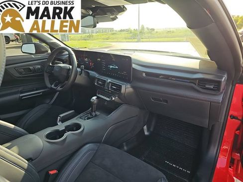 Used 2025 Ford Mustang Dark Horse RWD image 28