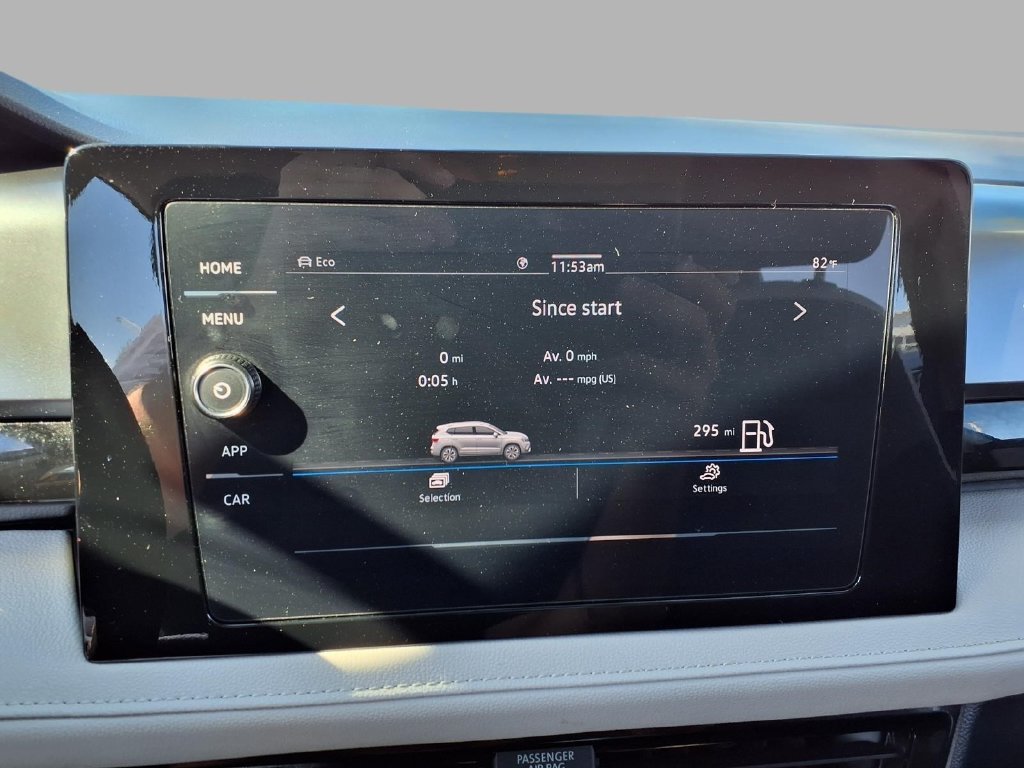 Used 2025 Volkswagen Taos S AWD/4WD image 8