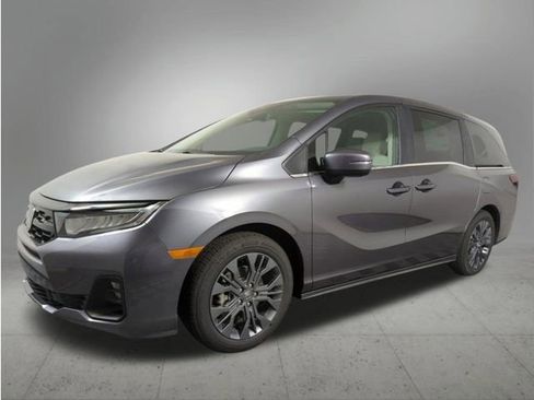 New 2026 Honda Odyssey Touring image 1