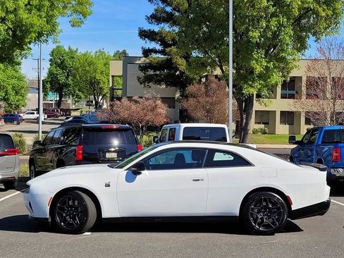 New 2026 Dodge Charger R/T Scat Pack image 7