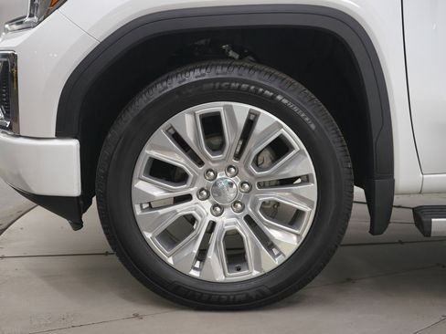 Used 2021 GMC Sierra 1500 Denali w/ Denali Ultimate Package image 30